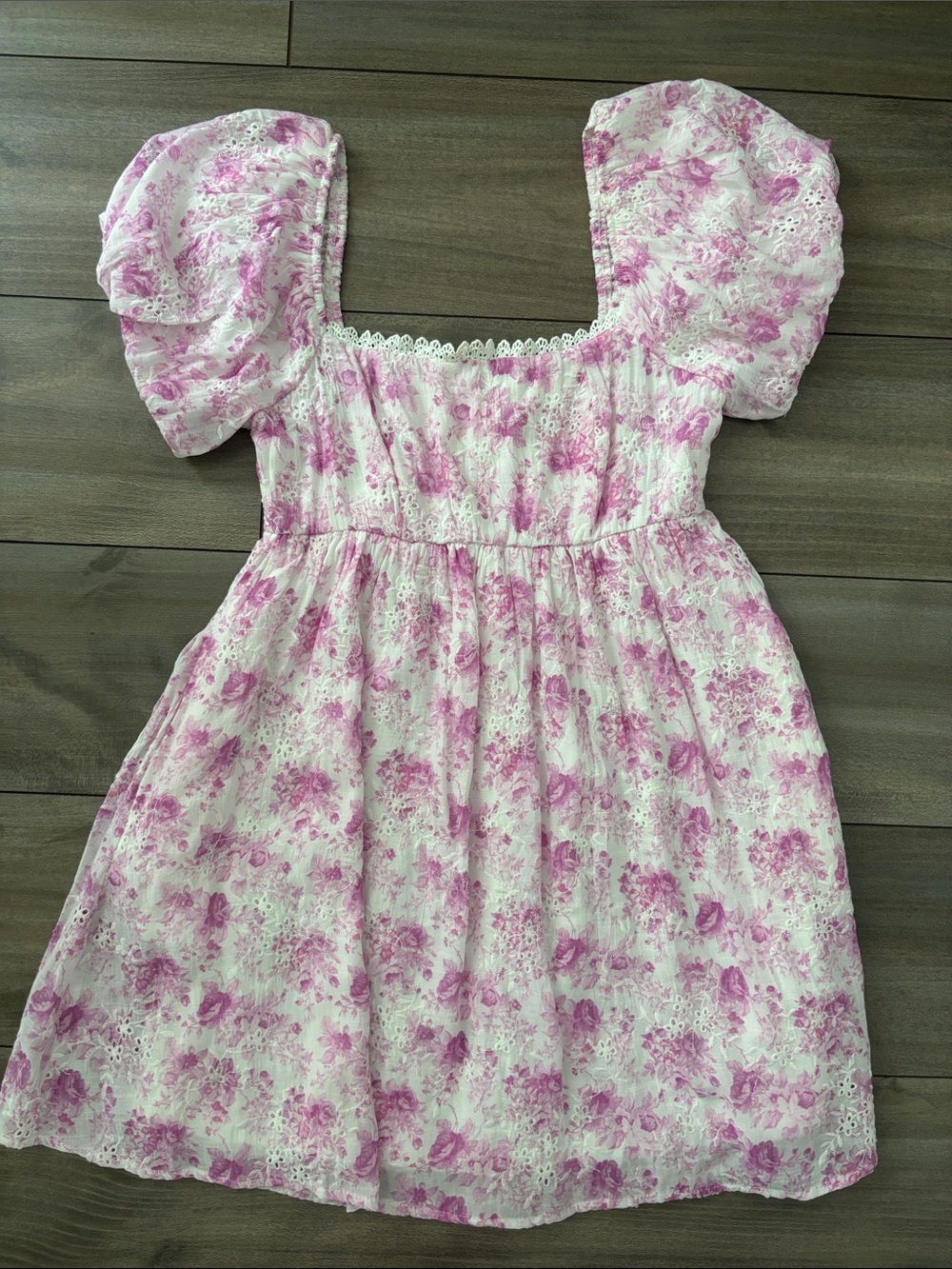Altar’d State Pink Floral Puff-Sleeve Dress